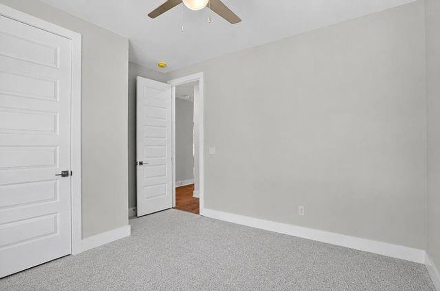 Spacious, unfurnished interior of a new home in The Manor at Gainesville Township, Gainesville (Image 31).