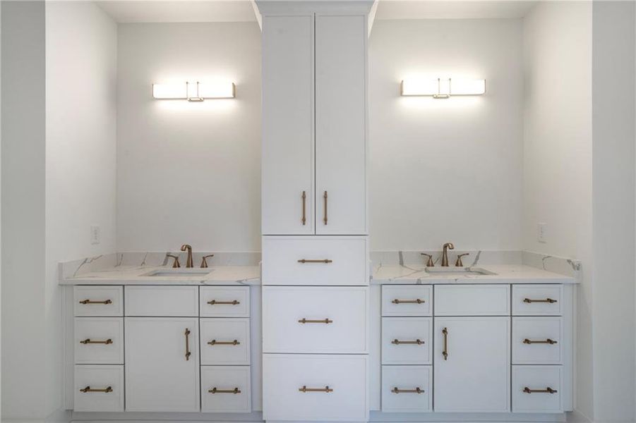 Furnished interior view inside a new home in , Bogart (Image 16).