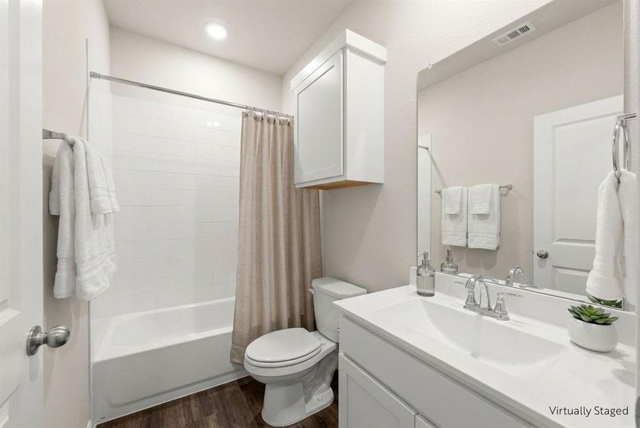 1707 Morningside bath 2 Hackberry (3)