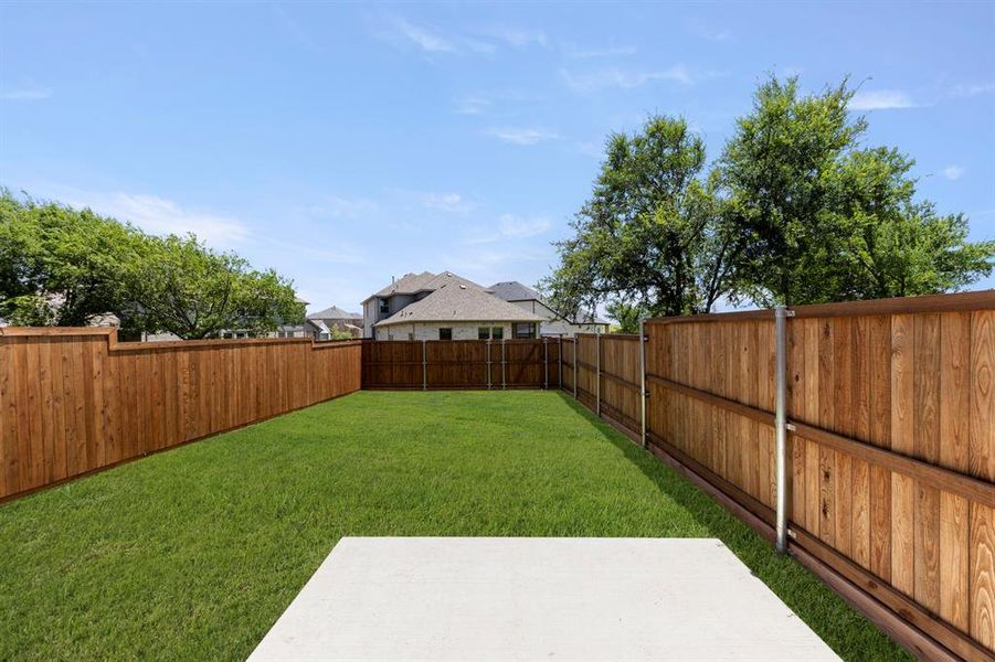 25. 725 Prosper - Patio 25. 725 Prosper - Patio