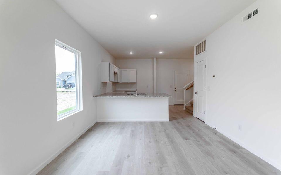 Spacious, unfurnished interior of a new home in Stonehenge, Manchester (Image 22).