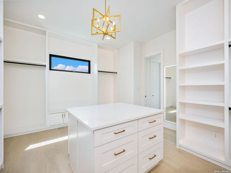 Furnished interior view inside a new home in , Boerne (Image 46).
