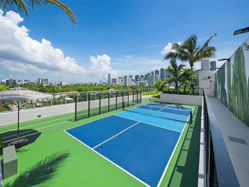 Community amenities in 2200 Brickell, Miami (Image 66). Community amenities in 2200 Brickell, Miami (Image 66).