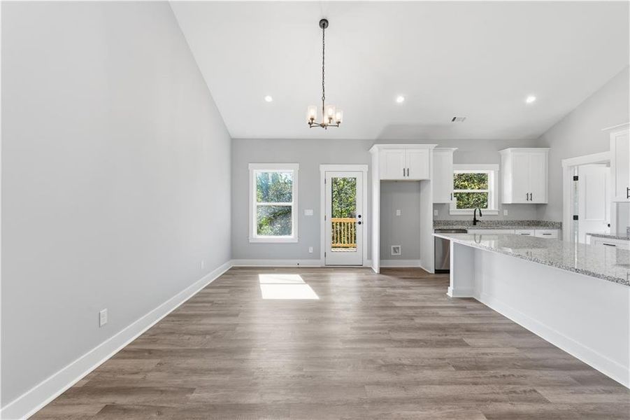 Spacious, unfurnished interior of a new home in , Dallas (Image 25).