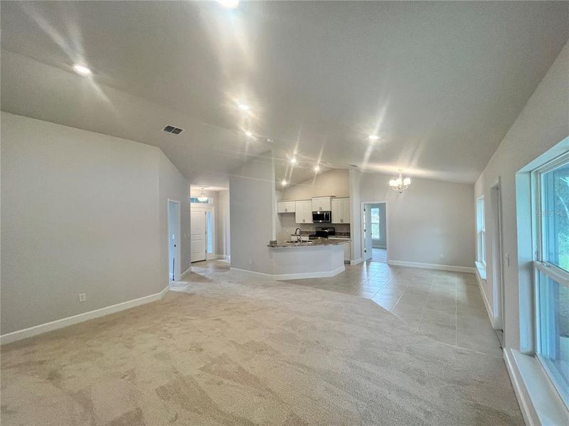 Spacious, unfurnished interior of a new home in Orange Blossom Hills, Summerfield (Image 8).