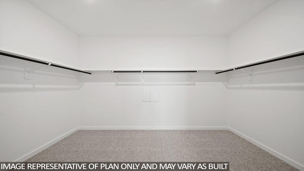 Spacious, unfurnished interior of a new home in Riverside Estates, Mont Belvieu (Image 12).