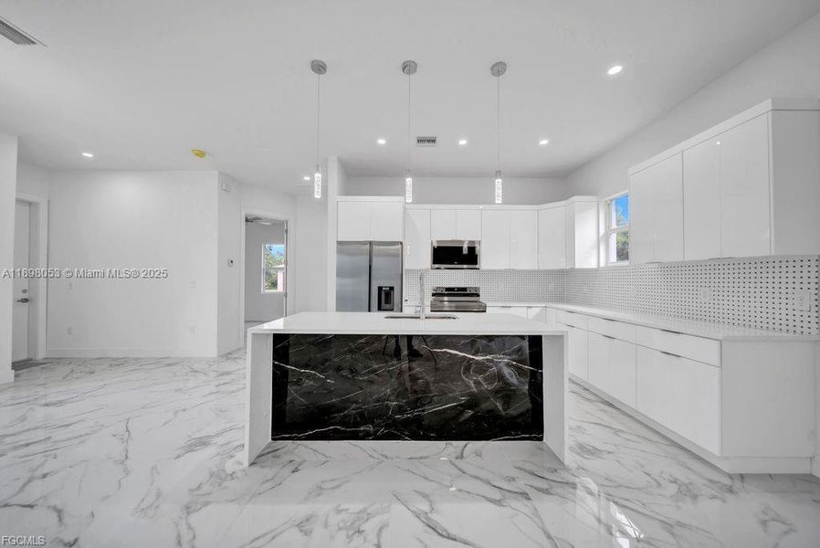 Furnished interior view inside a new home in , Lehigh Acres (Image 7).