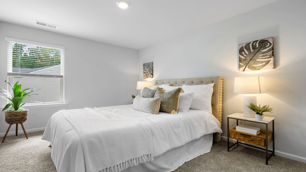 Furnished interior view inside a new home in Holly Oaks, Statesboro (Image 25).