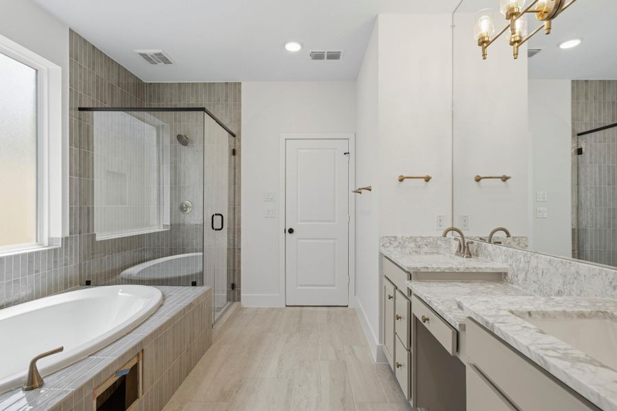 Main Bath Retreat Main Bath Retreat