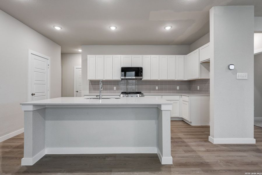 Furnished interior view inside a new home in Mesa Vista, San Antonio (Image 4).