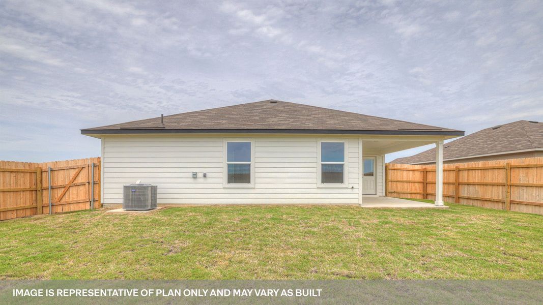 Exterior details and patio area of a home in Swenson Heights, Seguin (Image 3).