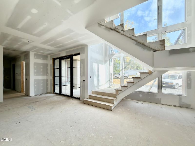 CCE6EE18-021F-483F-BDD4-E635E1EACE73_1_1