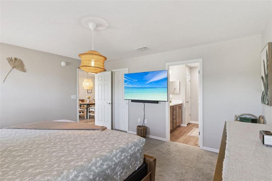 Furnished interior view inside a new home in Bradbury Creek, Haines City (Image 14).