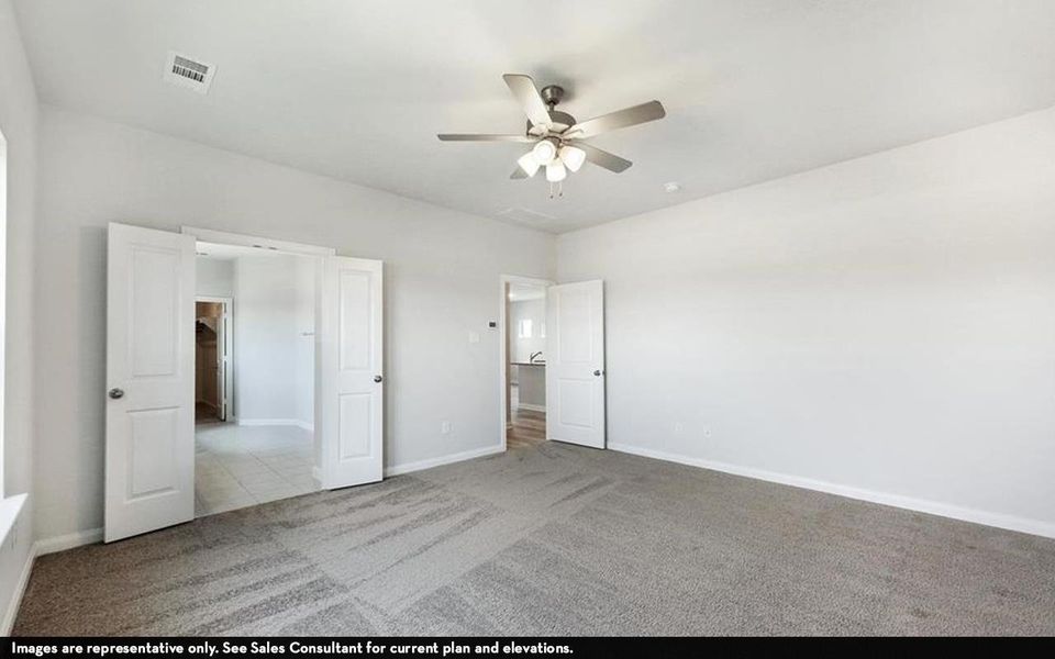 Representative unfurnished interior of a home built from the Aquila by CastleRock Communities in Lone Oak, San Antonio (Image 20).