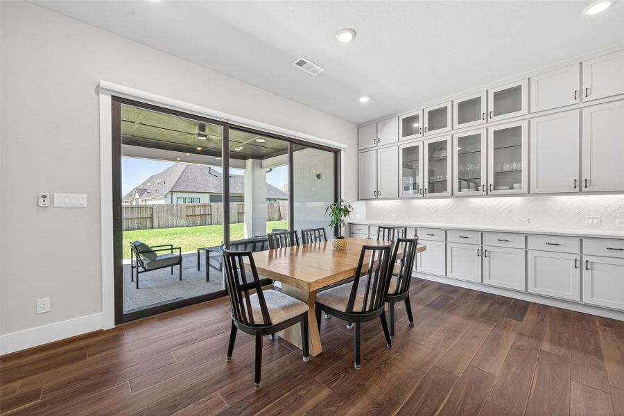 Furnished interior view inside a new home in , Missouri City (Image 16).