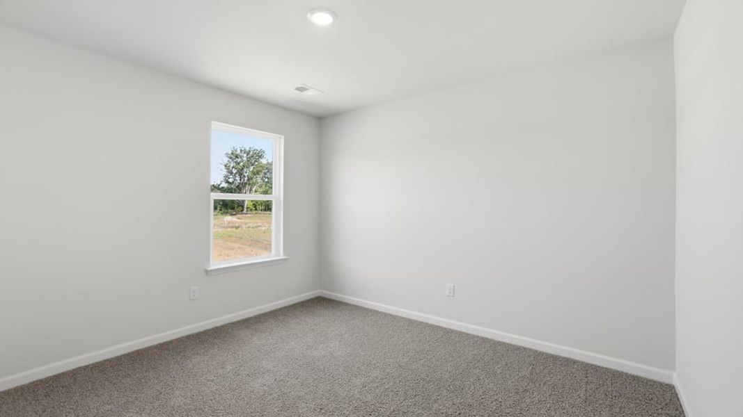 Spacious, unfurnished interior of a new home in Woodglen, Piedmont (Image 31). Spacious, unfurnished interior of a new home in Woodglen, Piedmont (Image 31).