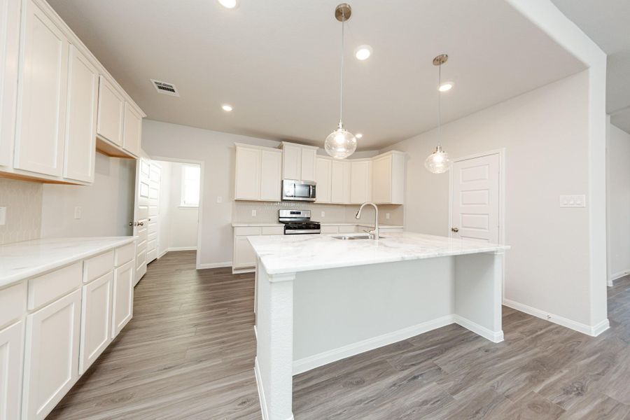 Furnished interior view inside a new home in Bluestem, Brookshire (Image 11).