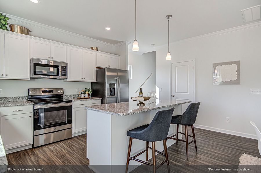 Furnished interior view inside a new home in Dove Hollow, Chesnee (Image 5).