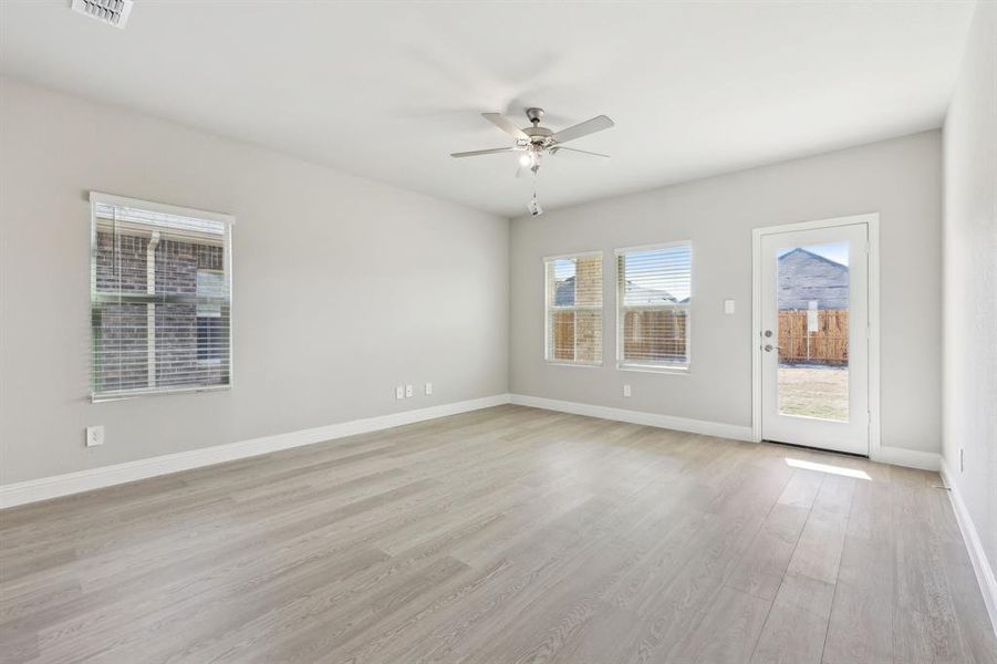 Photo is not of the actual home, but is an inspirational photo of builder’s model home and may depict options, furnishings, and/or decorator features that are not included. Photo is not of the actual home, but is an inspirational photo of builder’s model home and may depict options, furnishings, and/or decorator features that are not included.