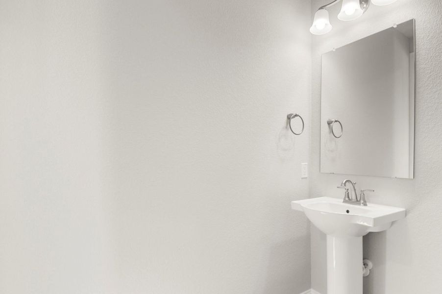 Close-up of interior finishes inside a home in Clear Creek, Round Rock (Image 18).