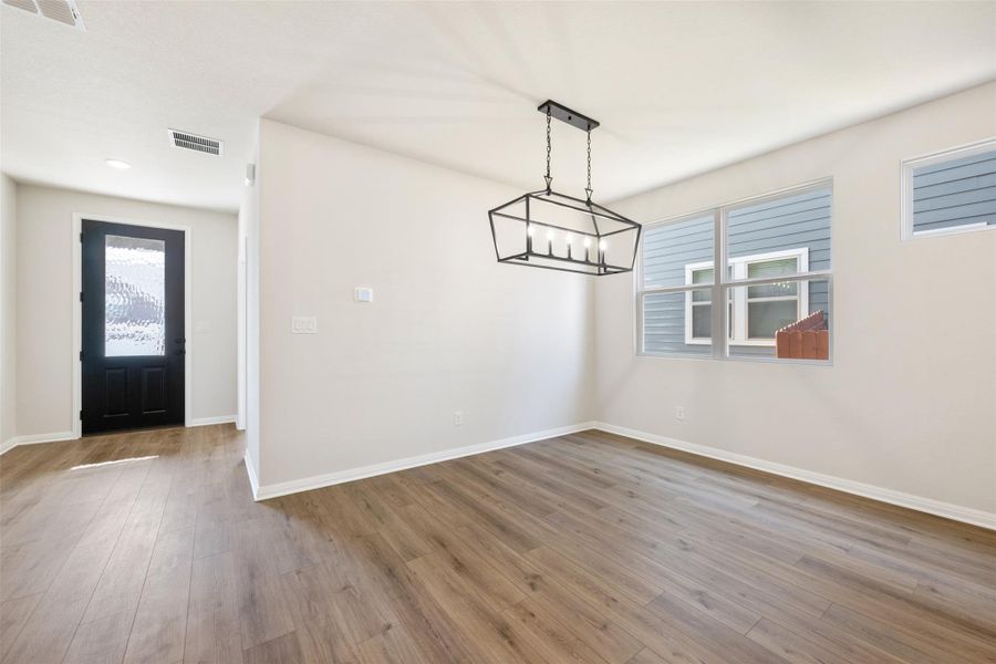 Representative images and renderings are for illustrative purposes. Actual structural options and design finishes of home may vary.