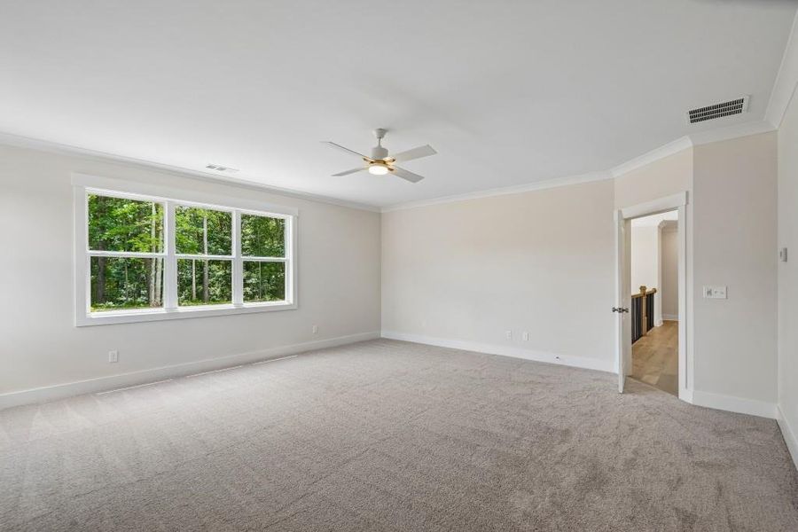 Spacious, unfurnished interior of a new home in Arden on Lanier, Cumming (Image 36).