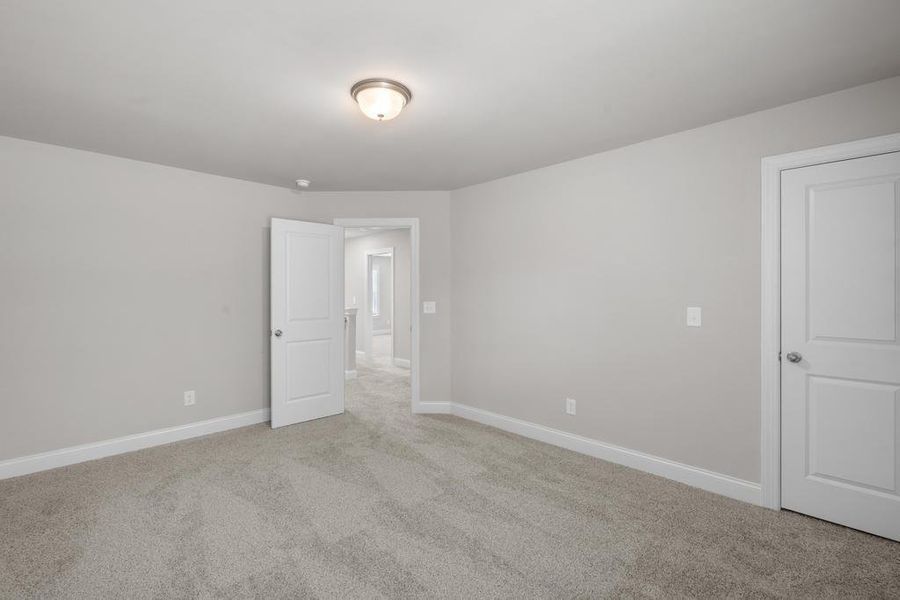 Spacious, unfurnished interior of a new home in , McDonough (Image 12).