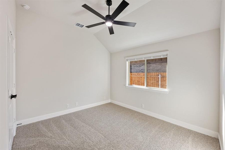 Spacious, unfurnished interior of a new home in Godley Ranch Classic, Godley (Image 26).