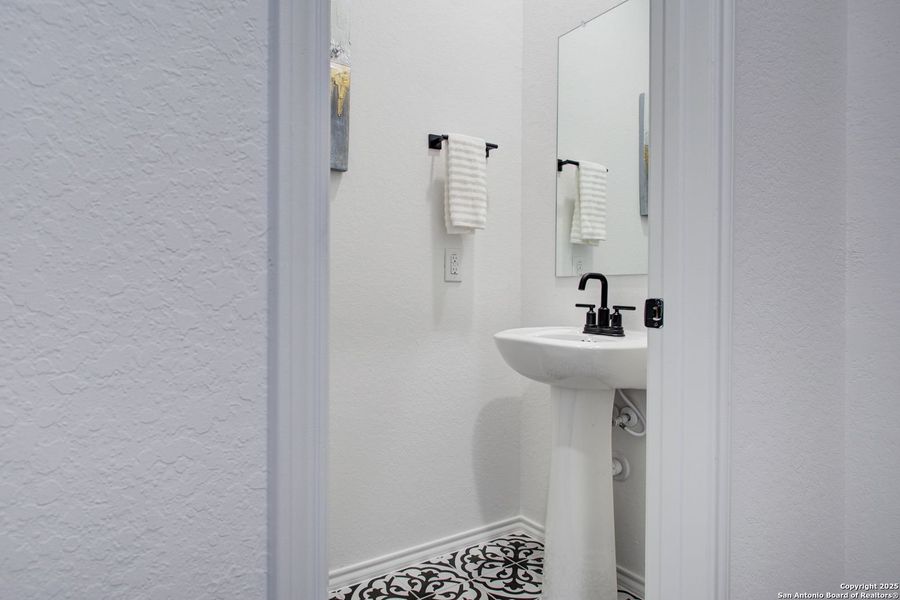 Furnished interior view inside a new home in Comanche Ridge, San Antonio (Image 52).