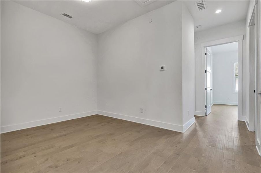 Spacious, unfurnished interior of a new home in , Fayetteville (Image 29).