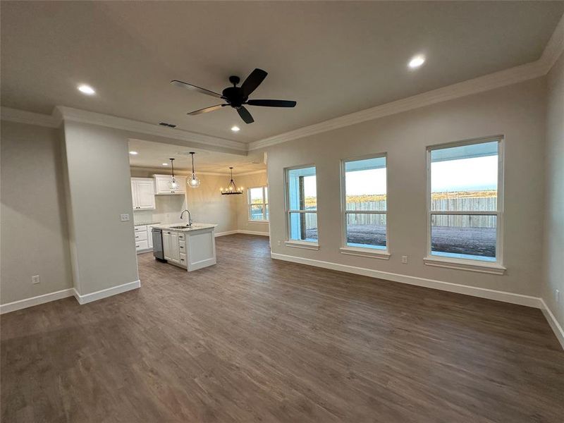 Spacious, unfurnished interior of a new home in , Abilene (Image 17).