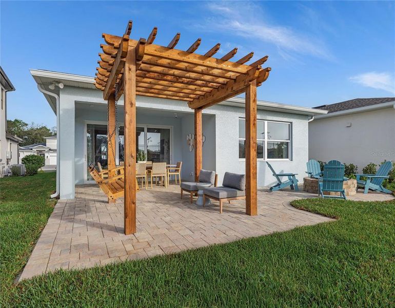 Exterior details and patio area of a home in , Lady Lake (Image 4). Exterior details and patio area of a home in , Lady Lake (Image 4).