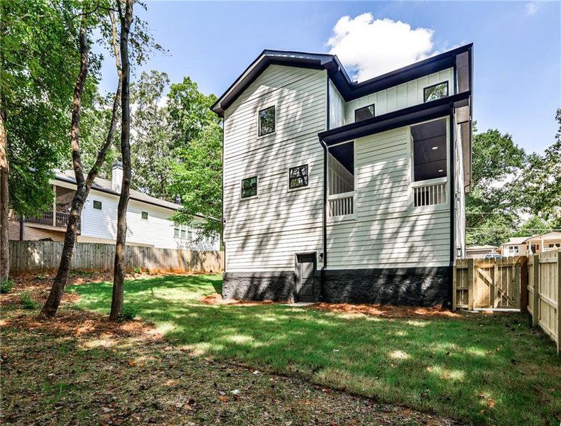 Exterior details and patio area of a home in , Decatur (Image 29).