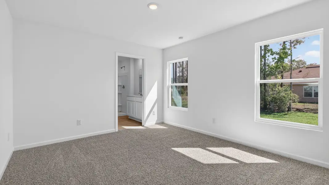 Spacious, unfurnished interior of a new home in Copes Landing, Jacksonville (Image 14). Spacious, unfurnished interior of a new home in Copes Landing, Jacksonville (Image 14).