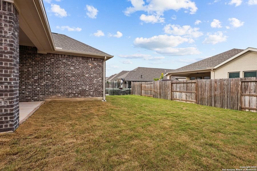 Exterior details and patio area of a home in Veramendi, New Braunfels (Image 19).