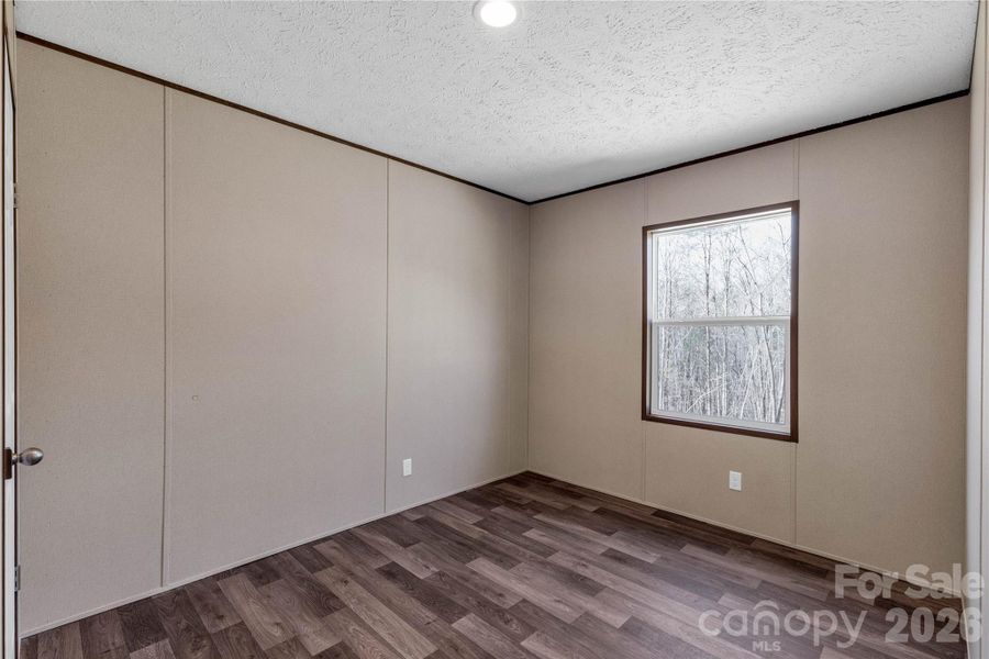 Spacious, unfurnished interior of a new home in , Blacksburg (Image 19).