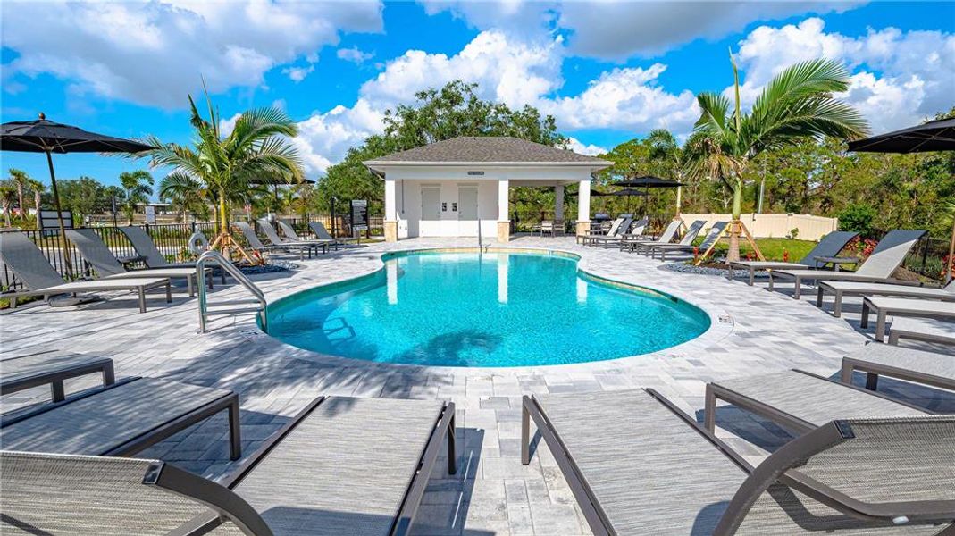 Community amenities in , Nokomis (Image 25).