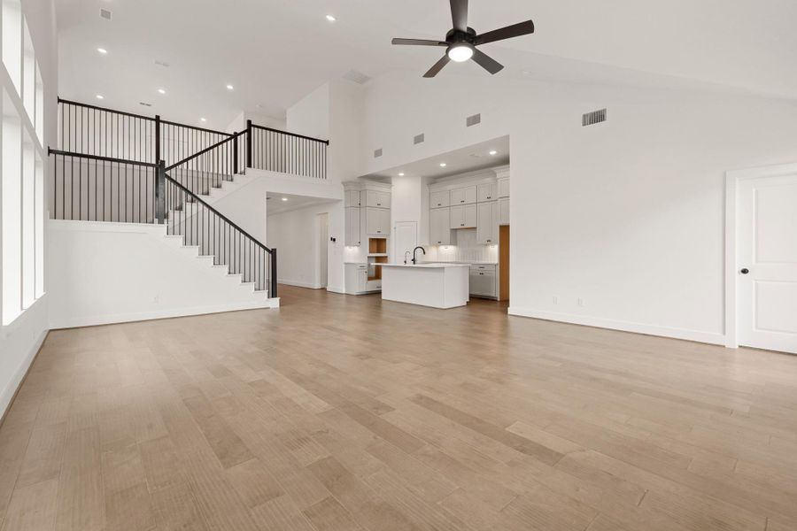 Gameroom & Media Gameroom & Media