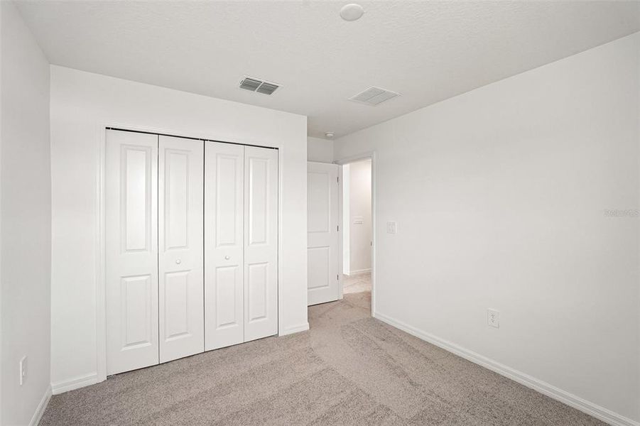 Spacious, unfurnished interior of a new home in Southpointe, Palmetto (Image 27). Spacious, unfurnished interior of a new home in Southpointe, Palmetto (Image 27).