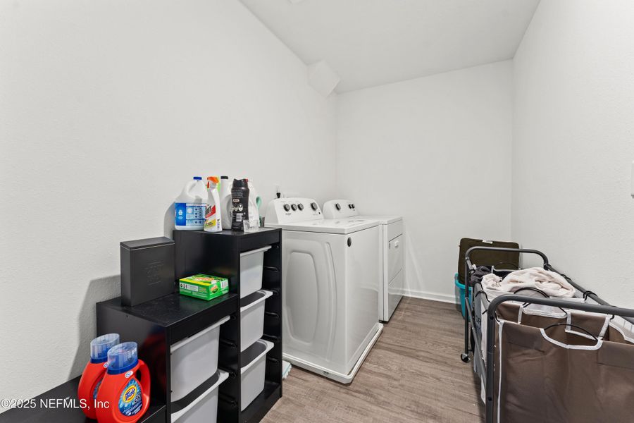 Image 28 of a home in Cross Creek Express.