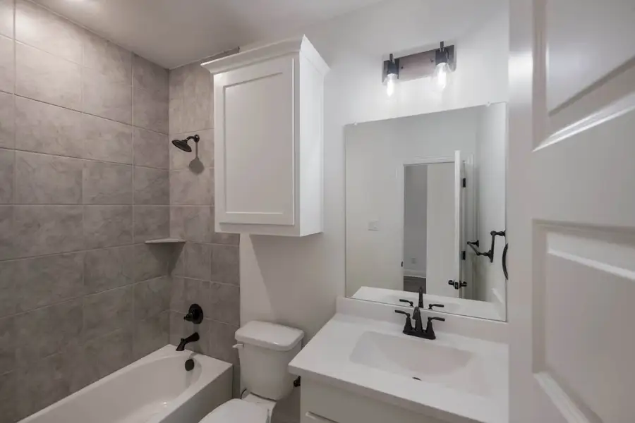 Image 35 of a home in Heartland. Image 35 of a home in Heartland.