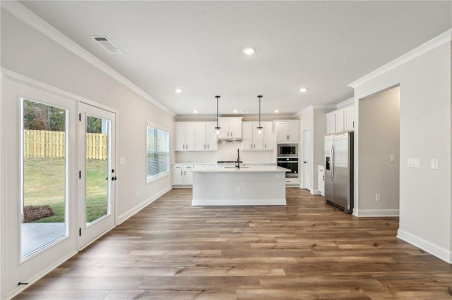 Spacious, unfurnished interior of a new home in Fowler Farms, Auburn (Image 37).