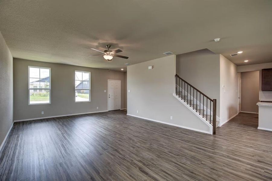 Spacious, unfurnished interior of a new home in Hannah Heights, Seguin (Image 28). Spacious, unfurnished interior of a new home in Hannah Heights, Seguin (Image 28).