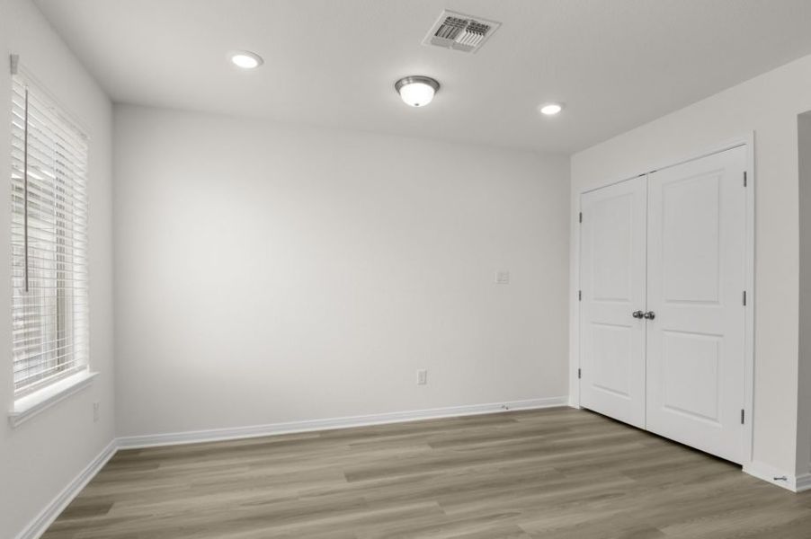 Representative unfurnished interior of a home built from the Pecan by Pacesetter Homes in Blanco Vista, San Marcos (Image 16).