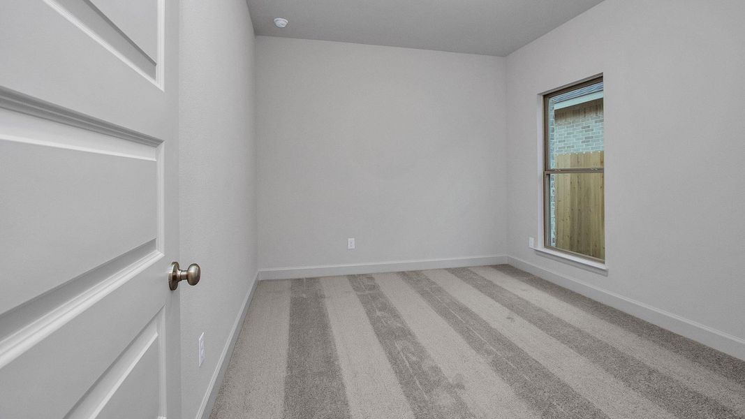 Spacious, unfurnished interior of a new home in Audubon, Magnolia (Image 10).