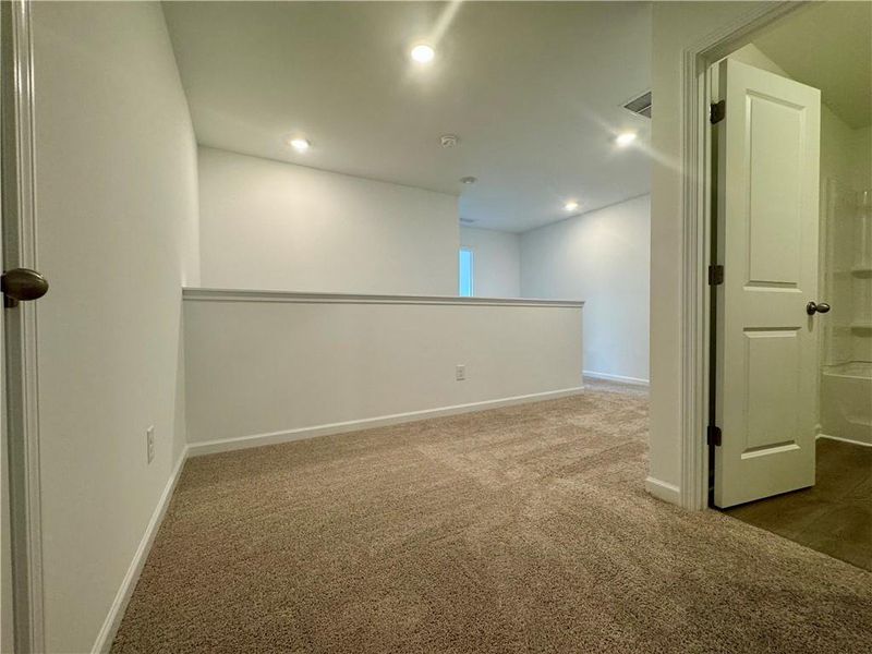Spacious, unfurnished interior of a new home in , Flowery Branch (Image 22).