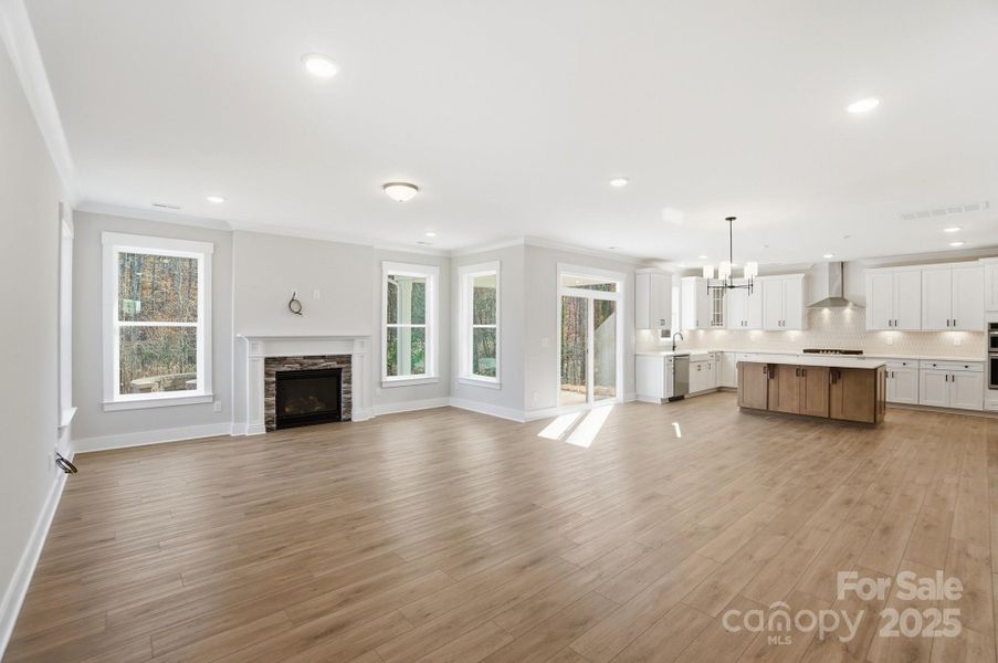 Spacious, unfurnished interior of a new home in Robinson Oaks, Gastonia (Image 37).