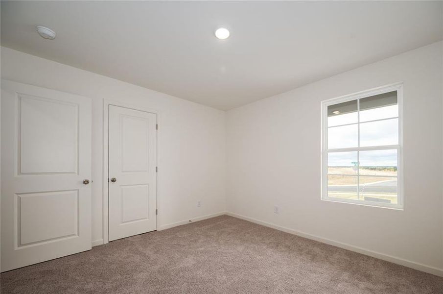 Spacious, unfurnished interior of a new home in Shallow Creek, Hogansville (Image 9). Spacious, unfurnished interior of a new home in Shallow Creek, Hogansville (Image 9).