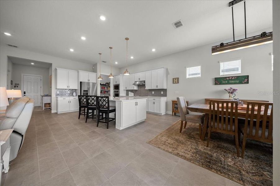 Furnished interior view inside a new home in Del Webb Stone Creek, Ocala (Image 20).