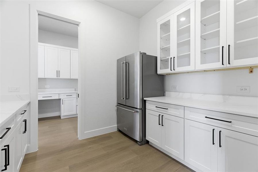 Furnished interior view inside a new home in Hidden Valley 1, Princeton (Image 18).